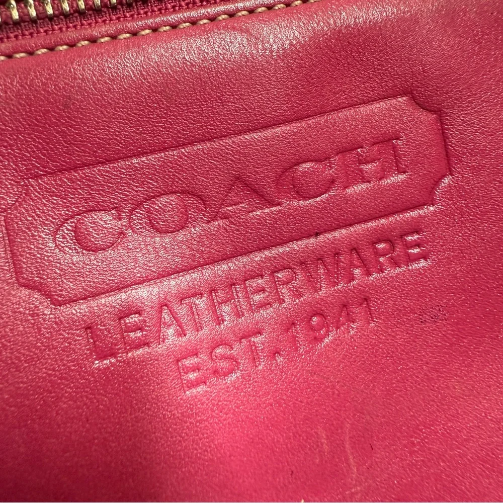 Coach Leatherware Berry & Black Leather Messenger Travel Bag Style 5068 Vintage